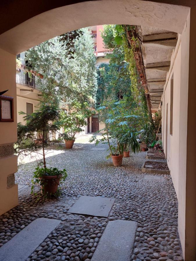 Апартаменты Naviglio House Милан Экстерьер фото
